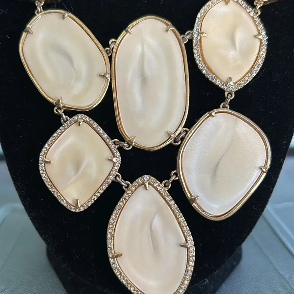 Stella & Dot gold tone and beige statement necklace